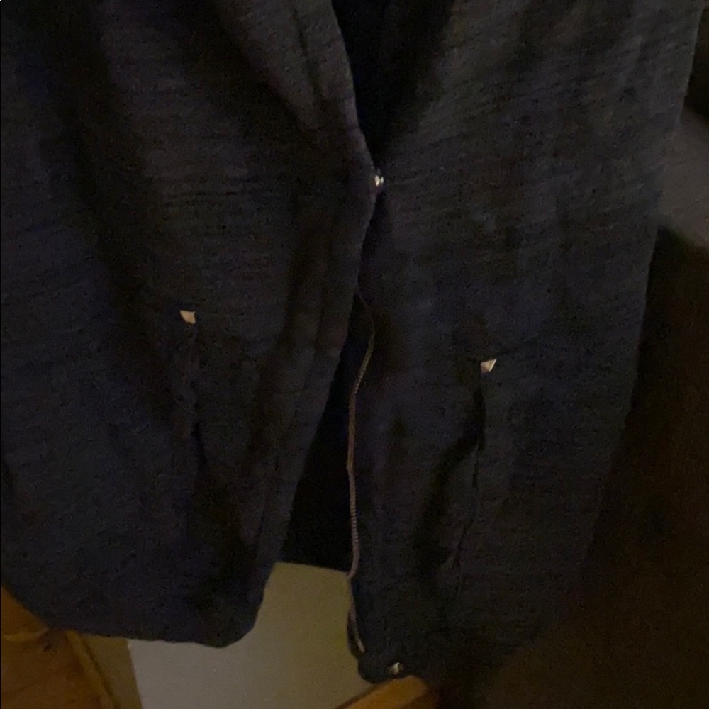 Sweater - Picture 3 of 3